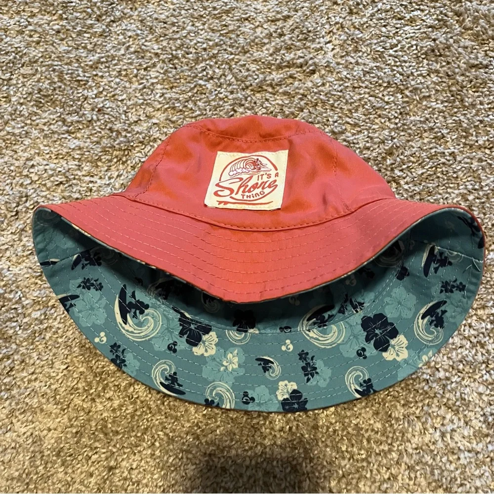 Reversible Disney parks bucket hat (toddler)